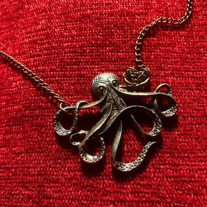 🐙 Octopus statement necklace 🐙